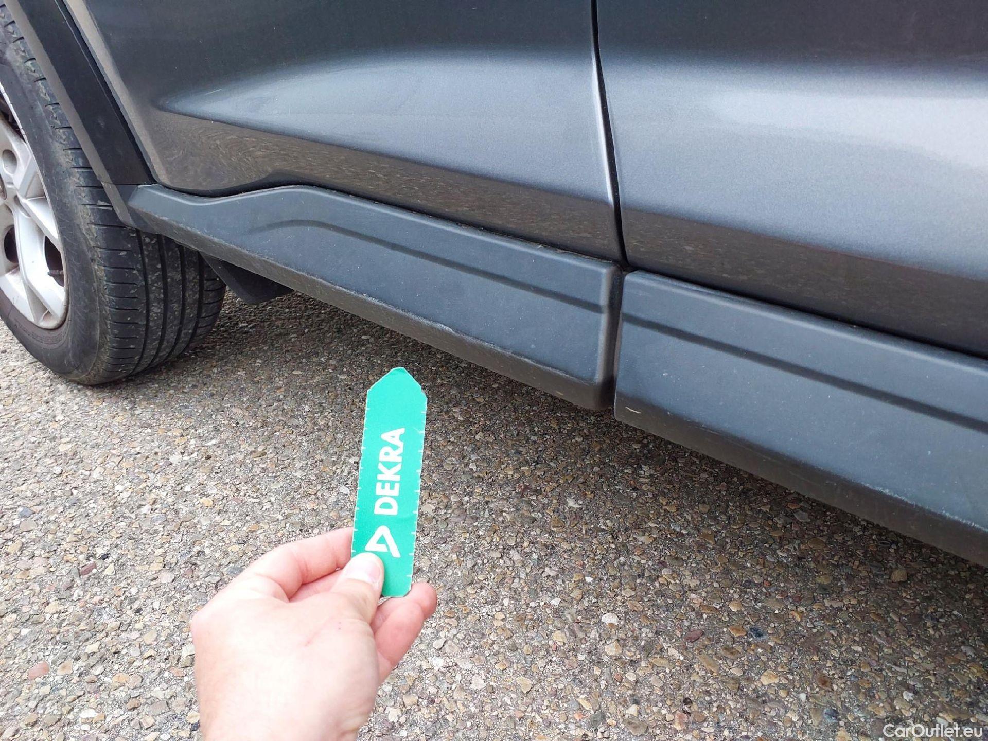  Nissan  Juke NISSAN  / 2019 / 5P / crossover DIG-T 84 kW (114 CV) DCT 7 V N-Connecta (AC2) #25