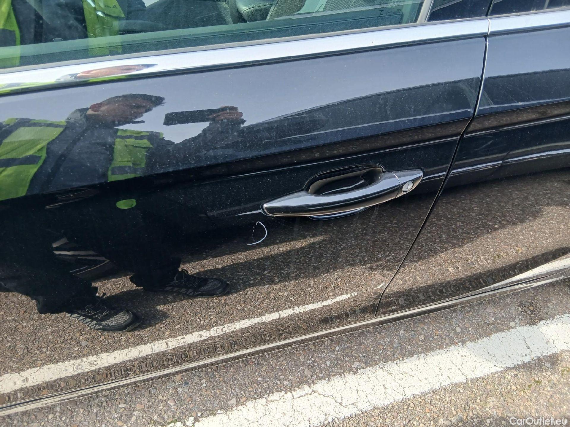  Opel  Corsa OPEL  / 2019 / 5P / berlina con portón 1.2T XHL 74kW (100CV) Elegance Auto #12