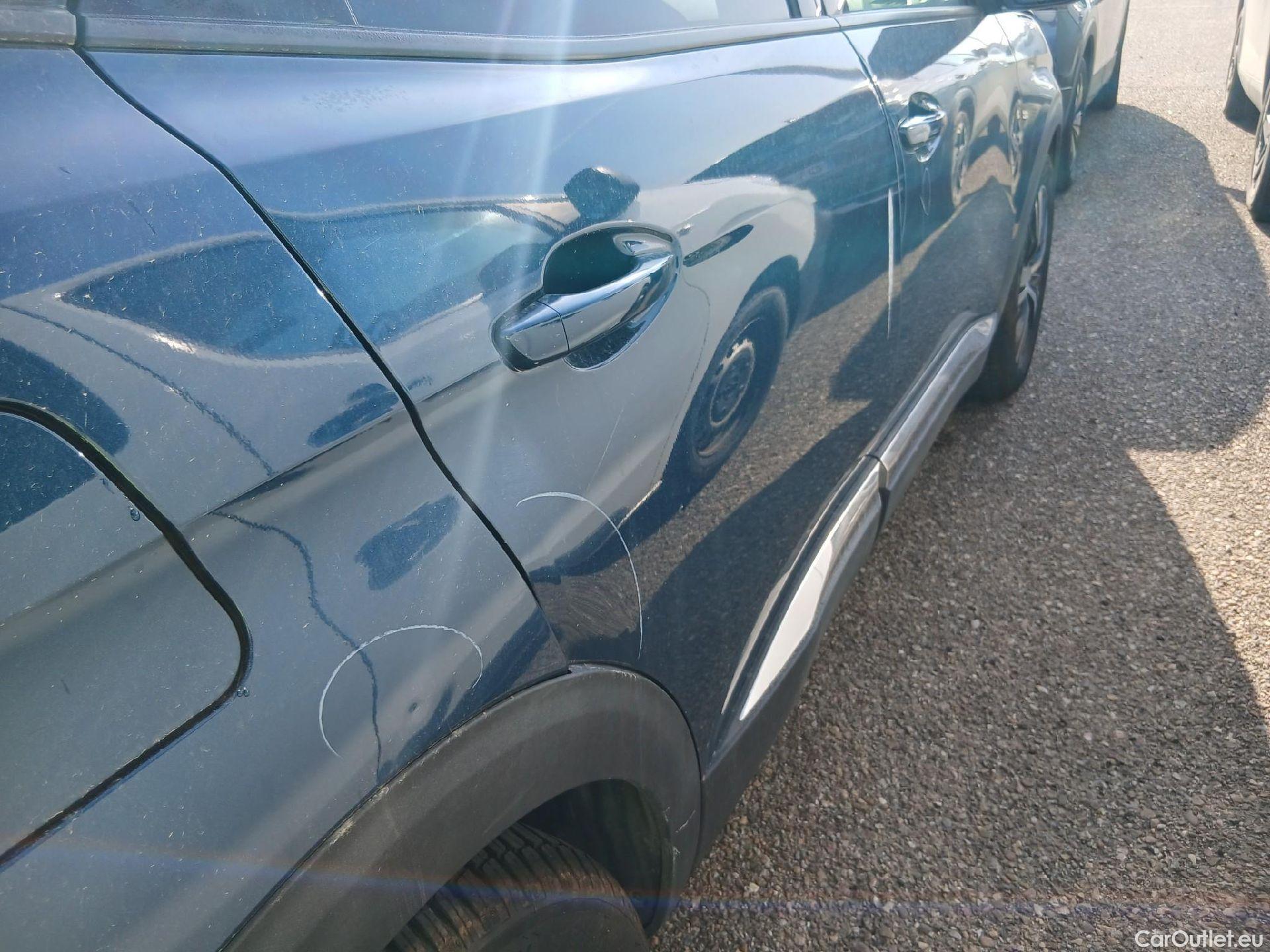  Peugeot  3008 PEUGEOT  / 2020 / 5P / todoterreno 1.5 BlueHDi 96kW (130CV) S&S Allure EAT8 #19