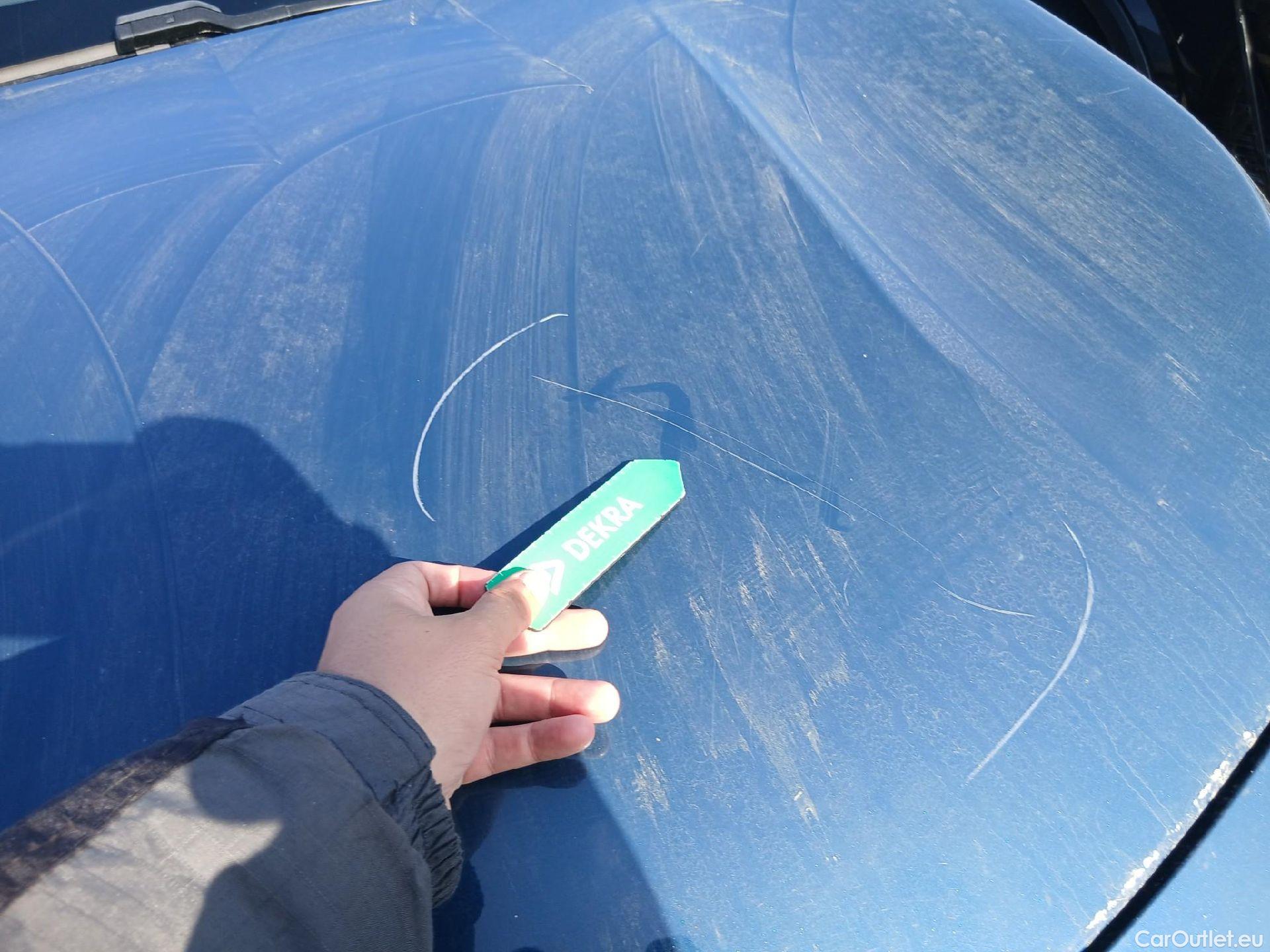  Peugeot  3008 PEUGEOT  / 2020 / 5P / todoterreno 1.5 BlueHDi 96kW (130CV) S&S Allure EAT8 #29