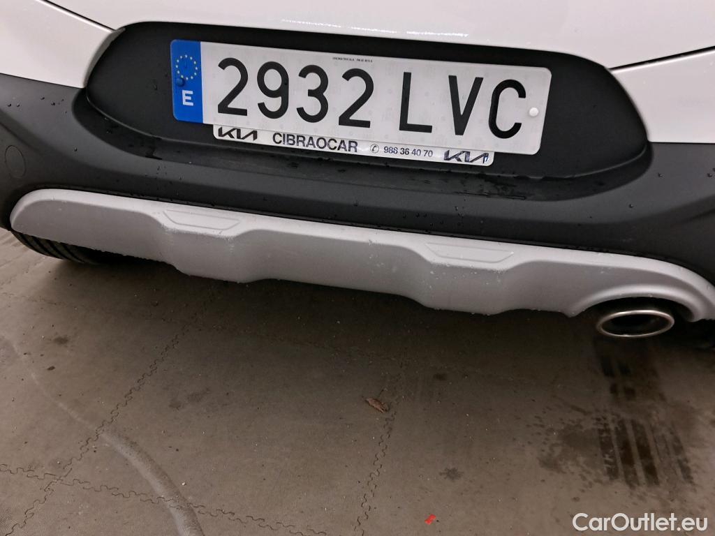  KIA  STONIC KIA  / 2017 / 5P / todoterreno 1.0 T-GDi 74kW (100CV) MHEV iMT Concept #24