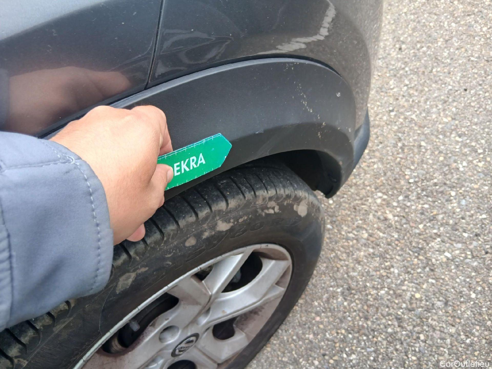  Nissan  Juke NISSAN  / 2019 / 5P / crossover DIG-T 84 kW (114 CV) DCT 7 V N-Connecta (AC2) #26