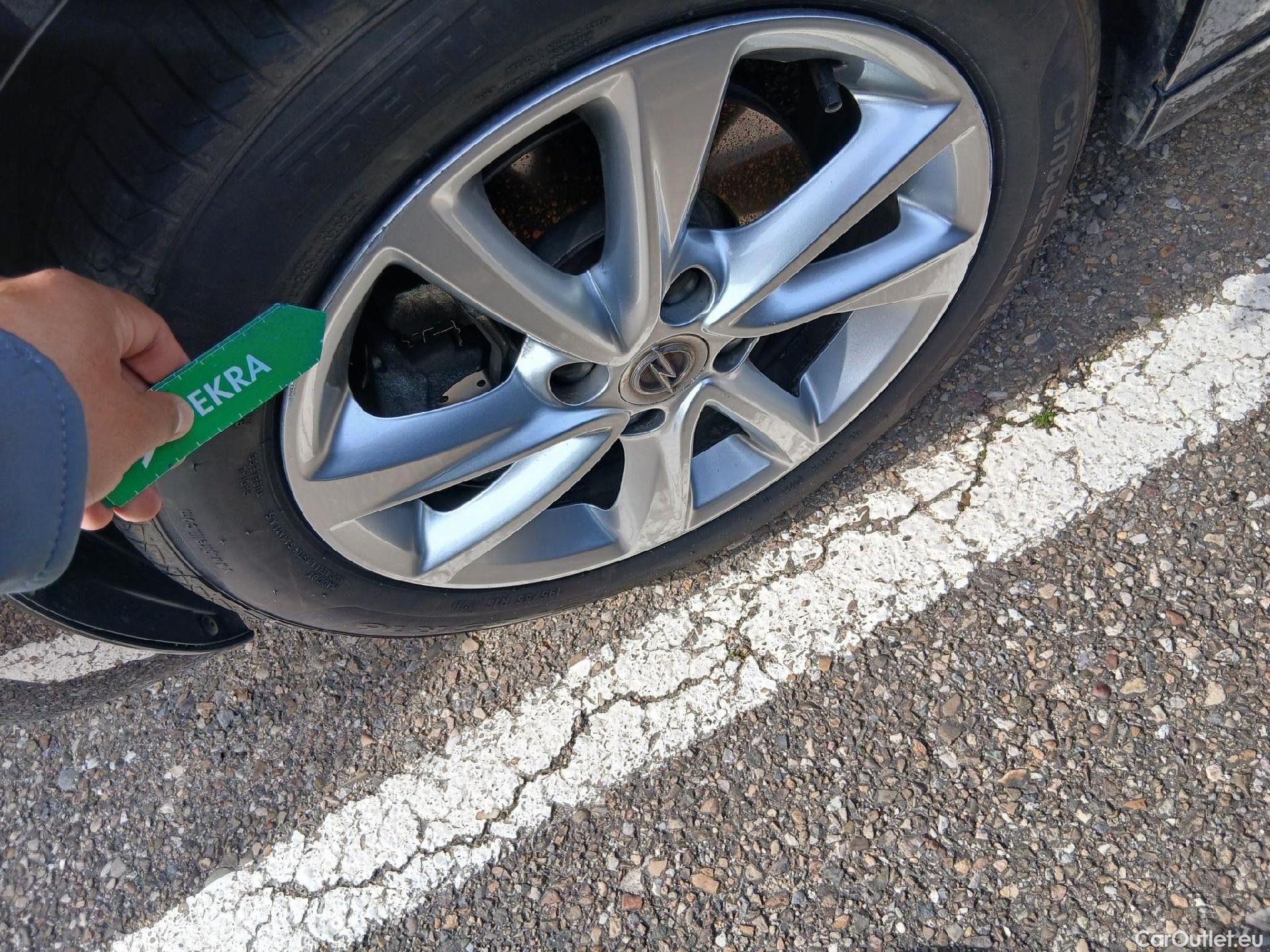  Opel  Corsa OPEL  / 2019 / 5P / berlina con portón 1.2T XHL 74kW (100CV) Elegance Auto #11