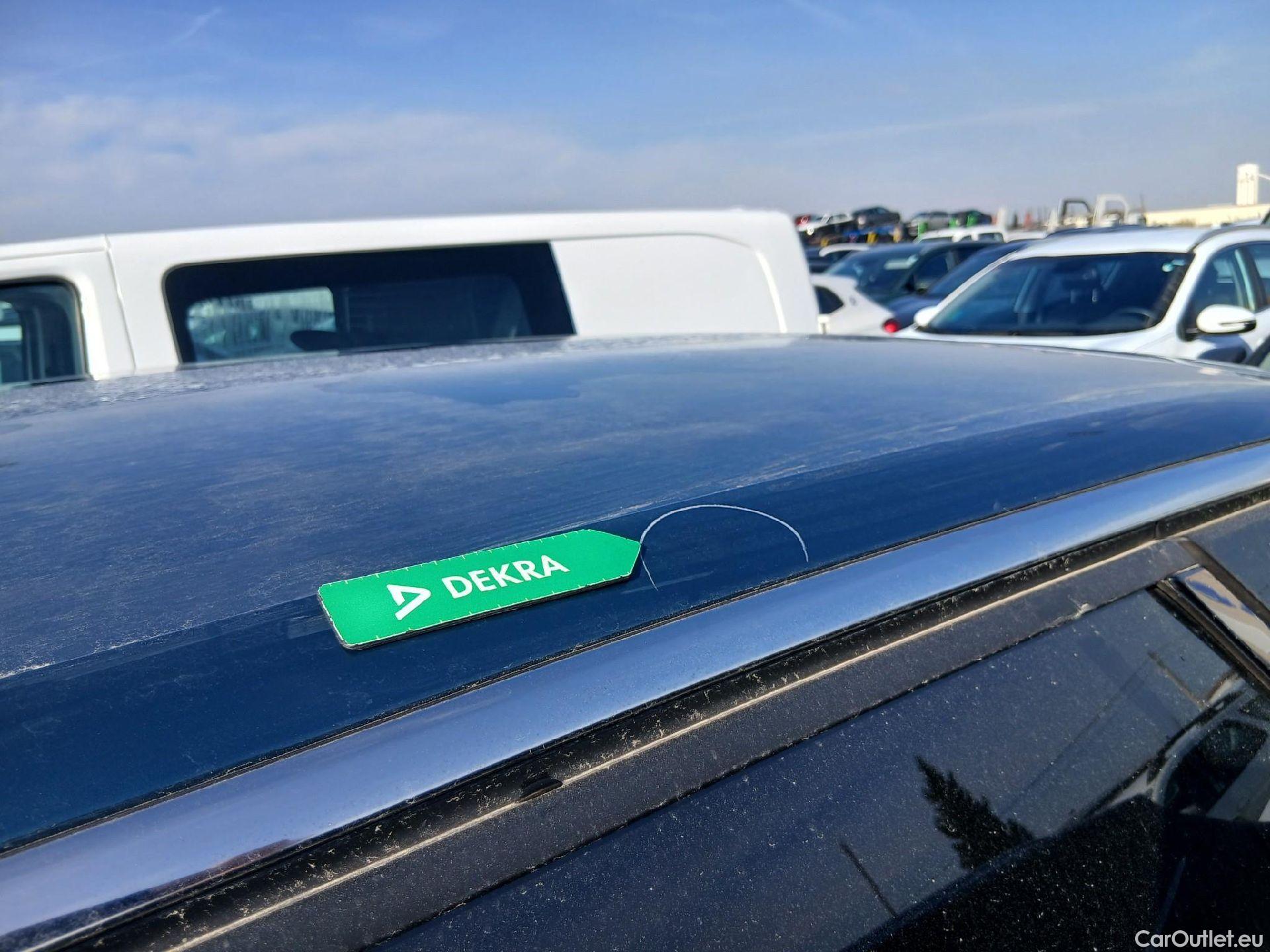  Peugeot  3008 PEUGEOT  / 2020 / 5P / todoterreno 1.5 BlueHDi 96kW (130CV) S&S Allure EAT8 #10