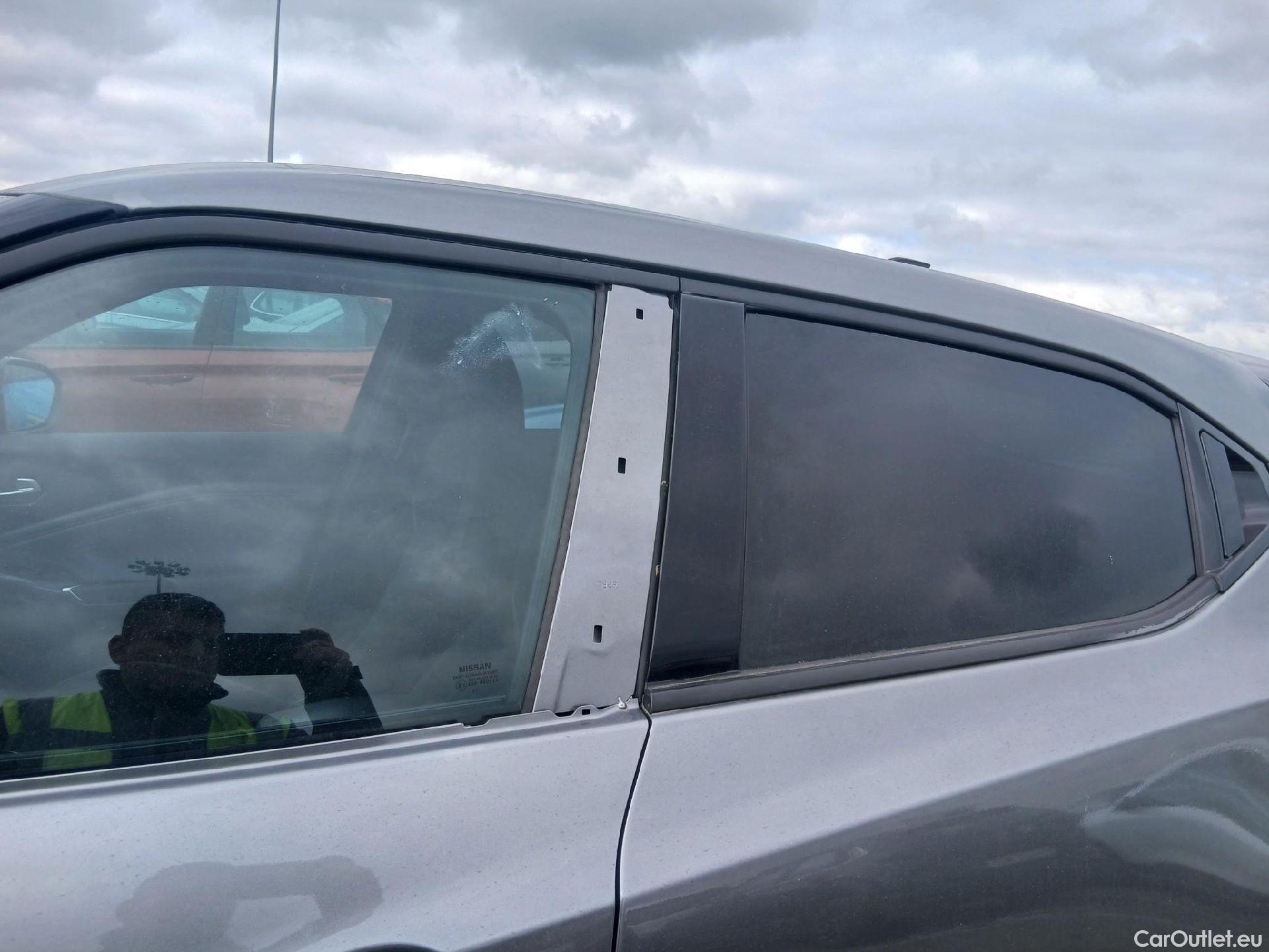  Nissan  Juke NISSAN  / 2019 / 5P / crossover DIG-T 84 kW (114 CV) DCT 7 V N-Connecta (AC2) #12