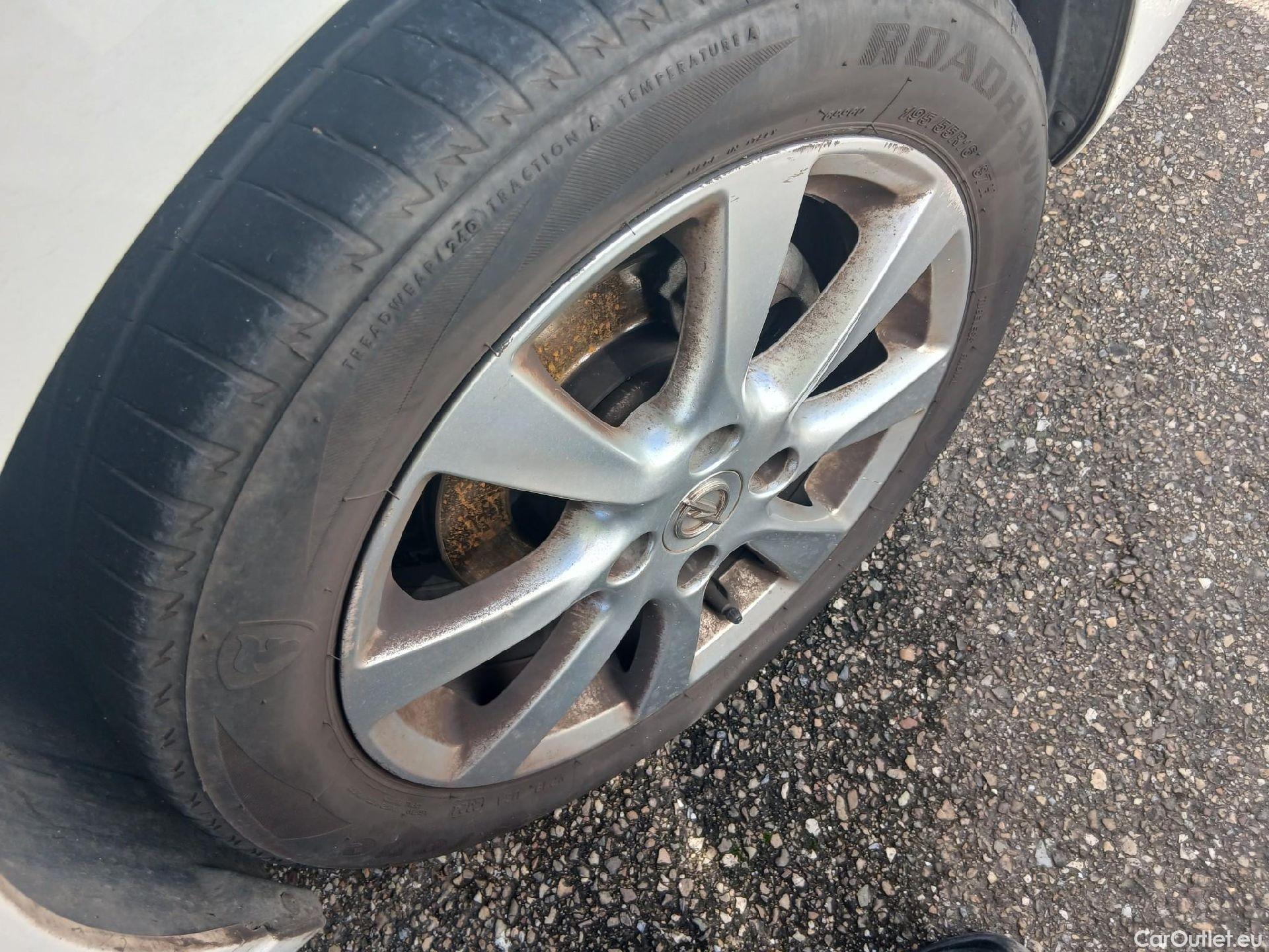  Opel  Corsa OPEL  / 2019 / 5P / berlina con portón 1.2 XEL 55kW (75CV) Edition #35