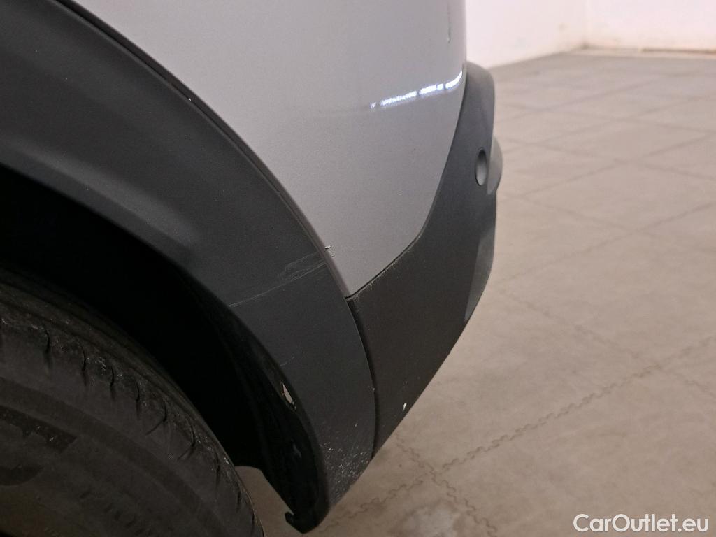  Peugeot  3008 PEUGEOT  / 2020 / 5P / todoterreno 1.5 BlueHDi 96kW S&S GT EAT8 #33