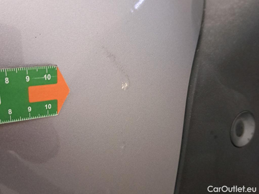  Peugeot  3008 PEUGEOT  / 2020 / 5P / todoterreno 1.5 BlueHDi 96kW S&S GT EAT8 #21