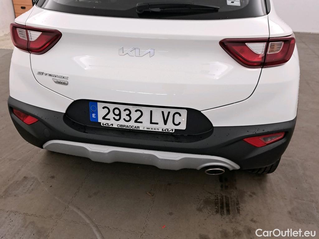  KIA  STONIC KIA  / 2017 / 5P / todoterreno 1.0 T-GDi 74kW (100CV) MHEV iMT Concept #18