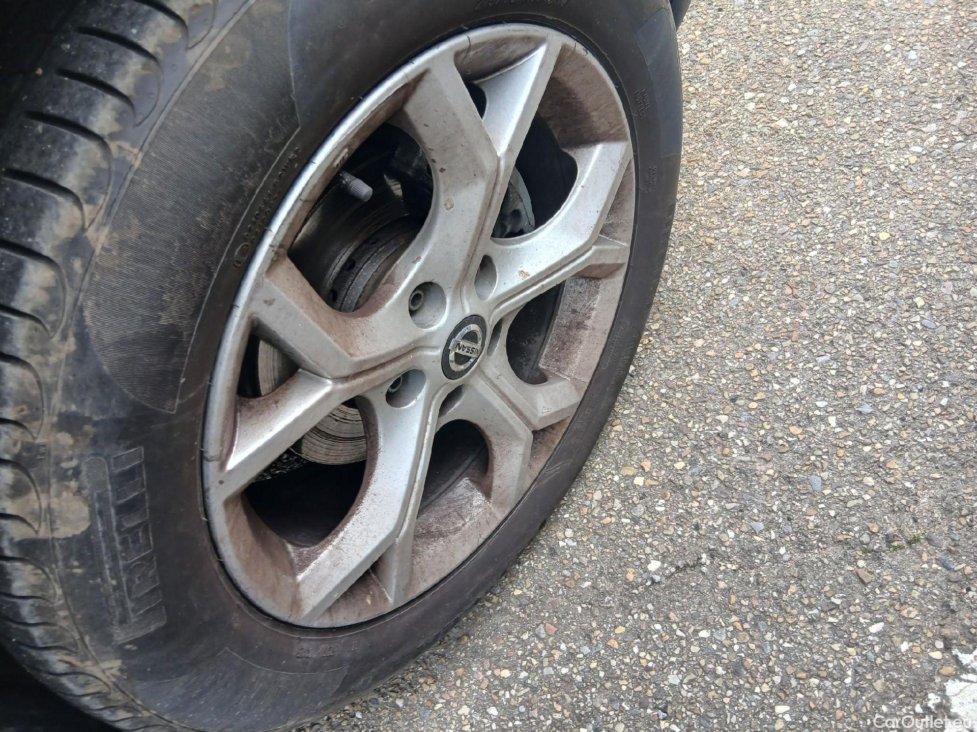  Nissan  Juke NISSAN  / 2019 / 5P / crossover DIG-T 84 kW (114 CV) DCT 7 V N-Connecta (AC2) #28