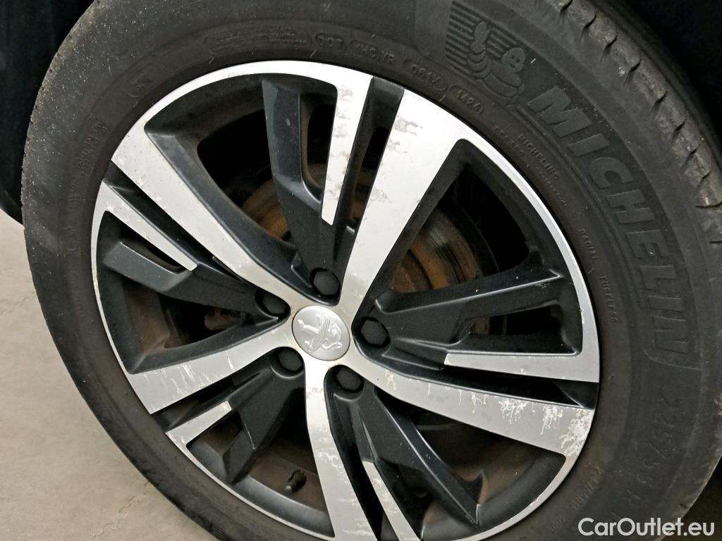  Peugeot  3008 PEUGEOT  / 2020 / 5P / todoterreno 1.5 BlueHDi 96kW S&S GT EAT8 #42