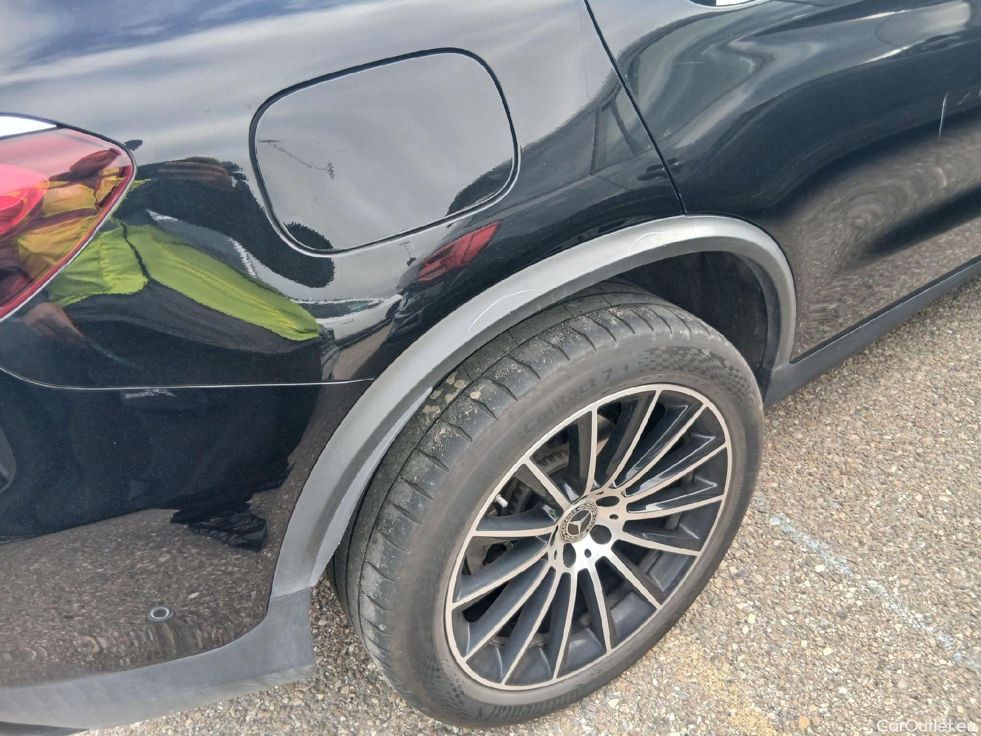  Mercedes  G-Klasee MERCEDES-BENZ GLC Coupé / 2019 / 5P / coupé GLC 300 de 4MATIC #12