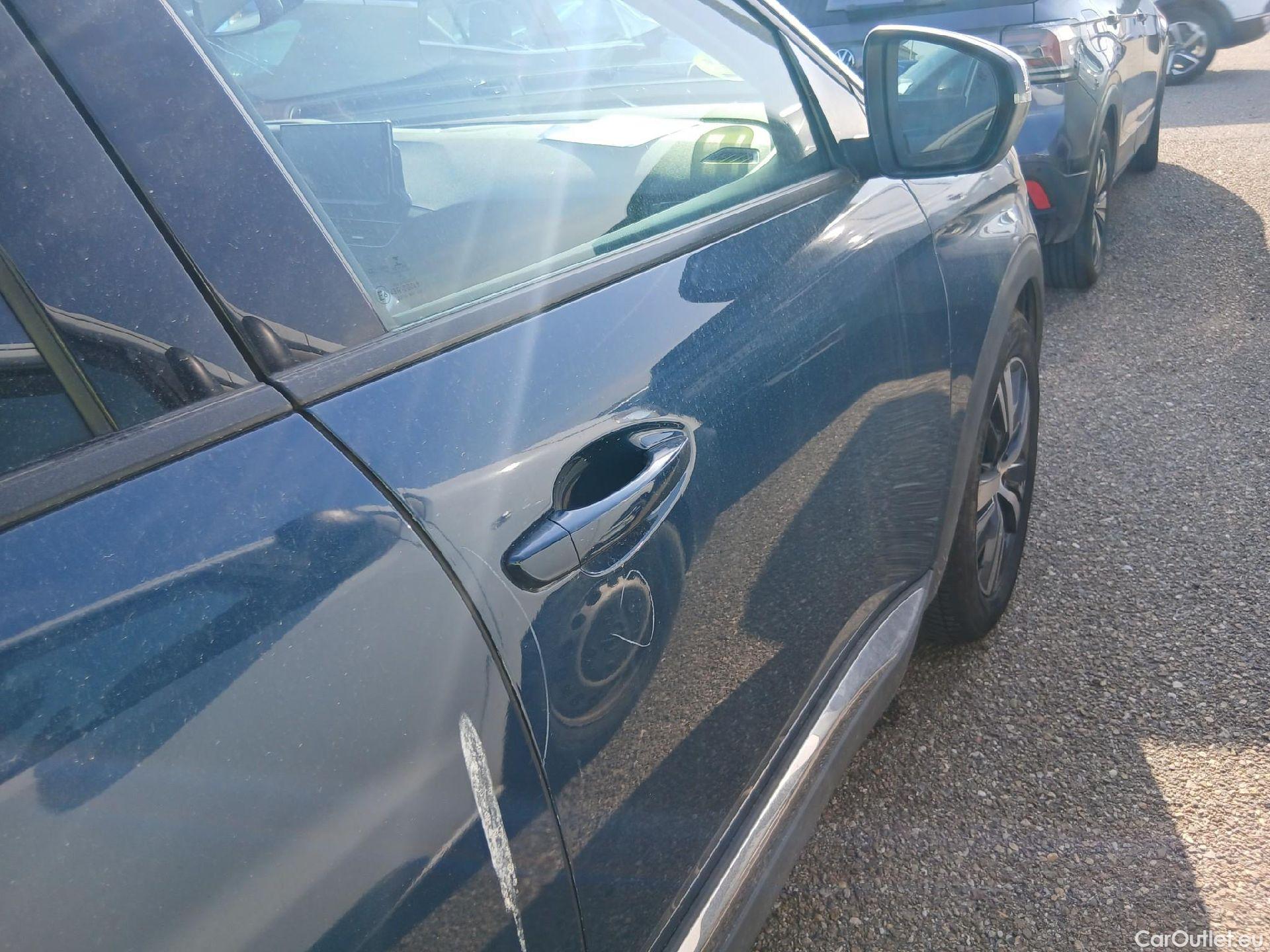  Peugeot  3008 PEUGEOT  / 2020 / 5P / todoterreno 1.5 BlueHDi 96kW (130CV) S&S Allure EAT8 #23