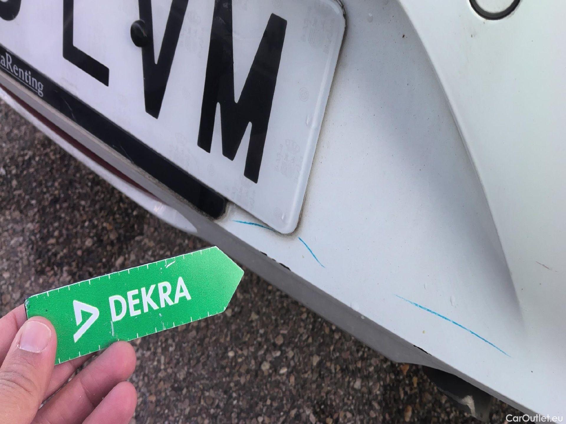  Opel  Corsa OPEL  1.2T XHL 74kW (100CV) Elegance #13