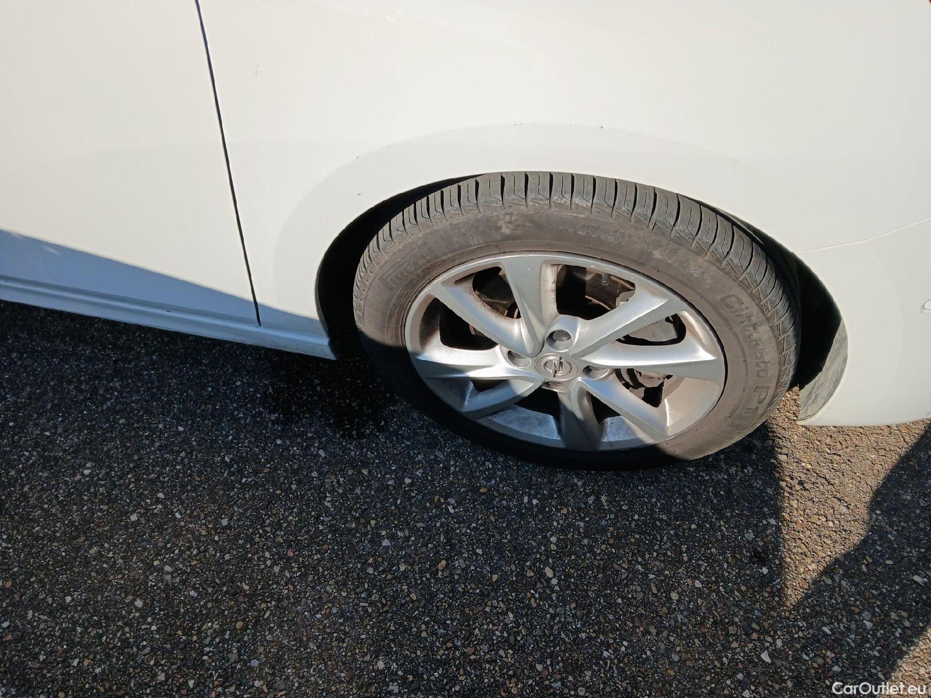  Opel  Corsa OPEL  1.2T XHL 74kW (100CV) Elegance #15