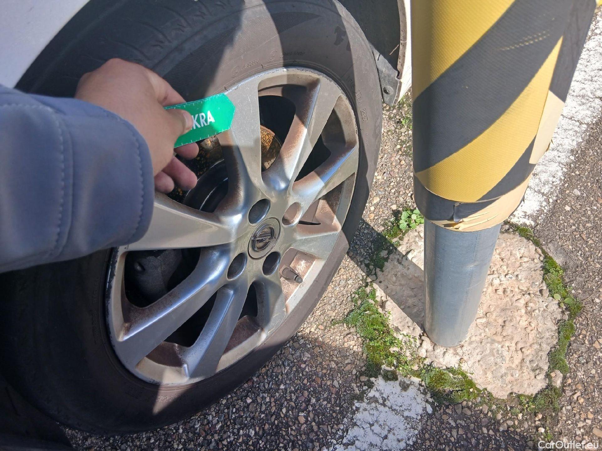  Opel  Corsa OPEL  / 2019 / 5P / berlina con portón 1.2 XEL 55kW (75CV) Edition #12