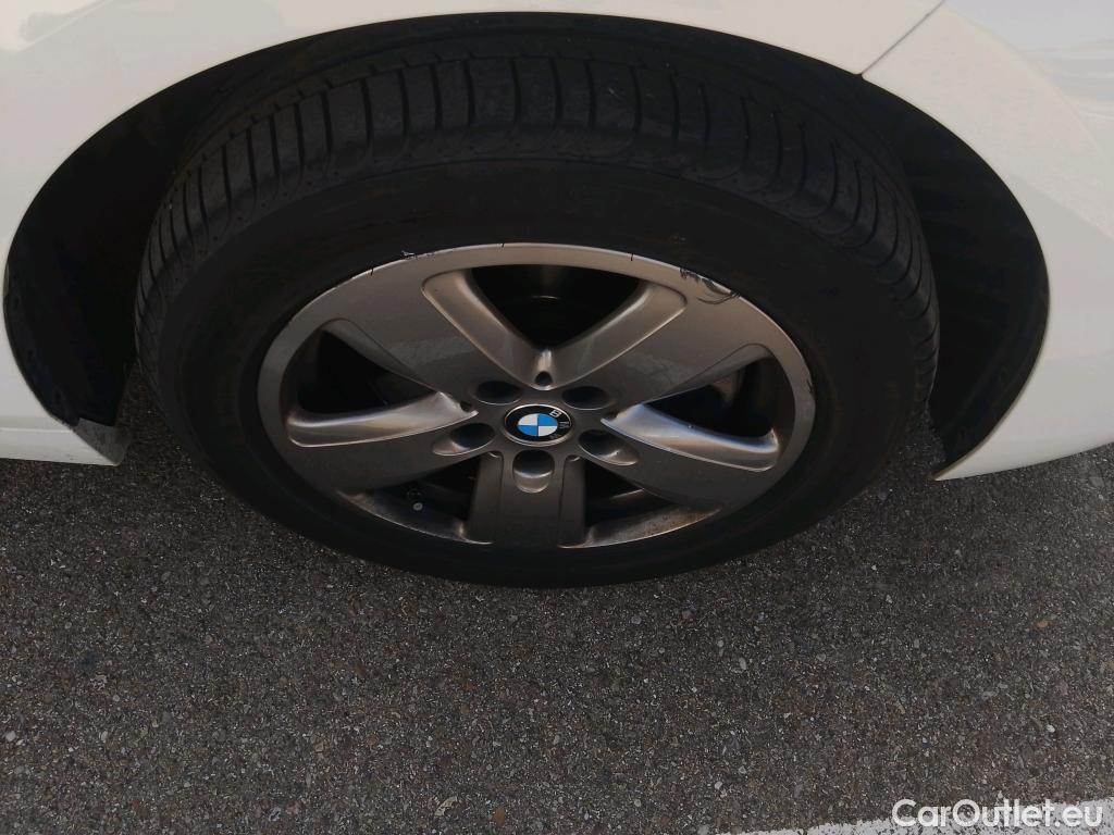  Bmw  Serie 1 BMW  / 2019 / 5P / berlina con portón 116d #5