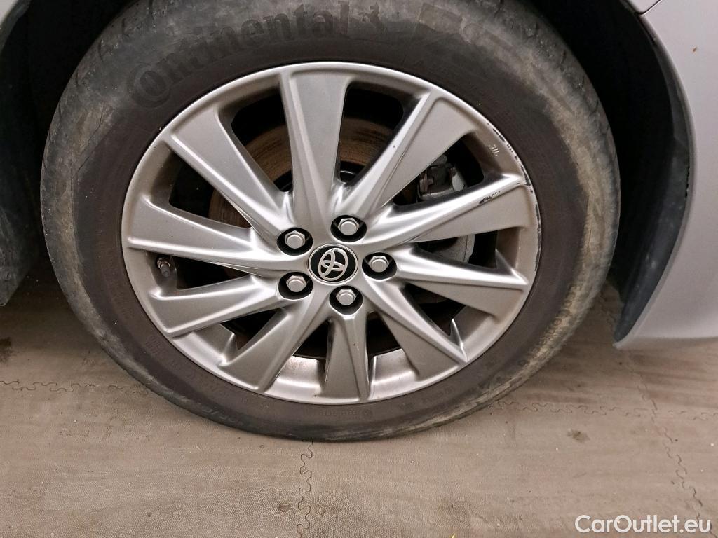  Toyota  Yaris TOYOTA  / 2020 / 5P / berlina con portón 1.5 120H Active Tech #10