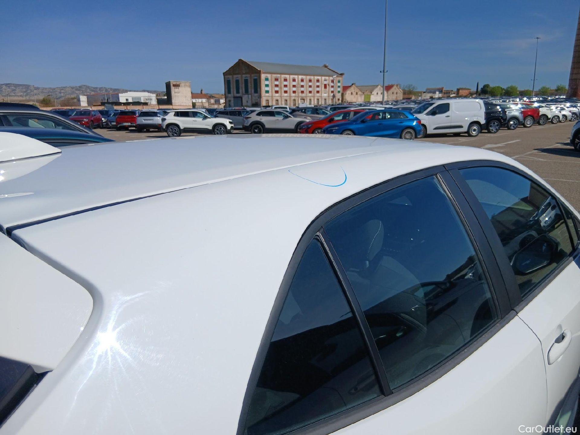  Toyota  Corolla TOYOTA  1.8 125H ACTIVE TECH E-CVT #15