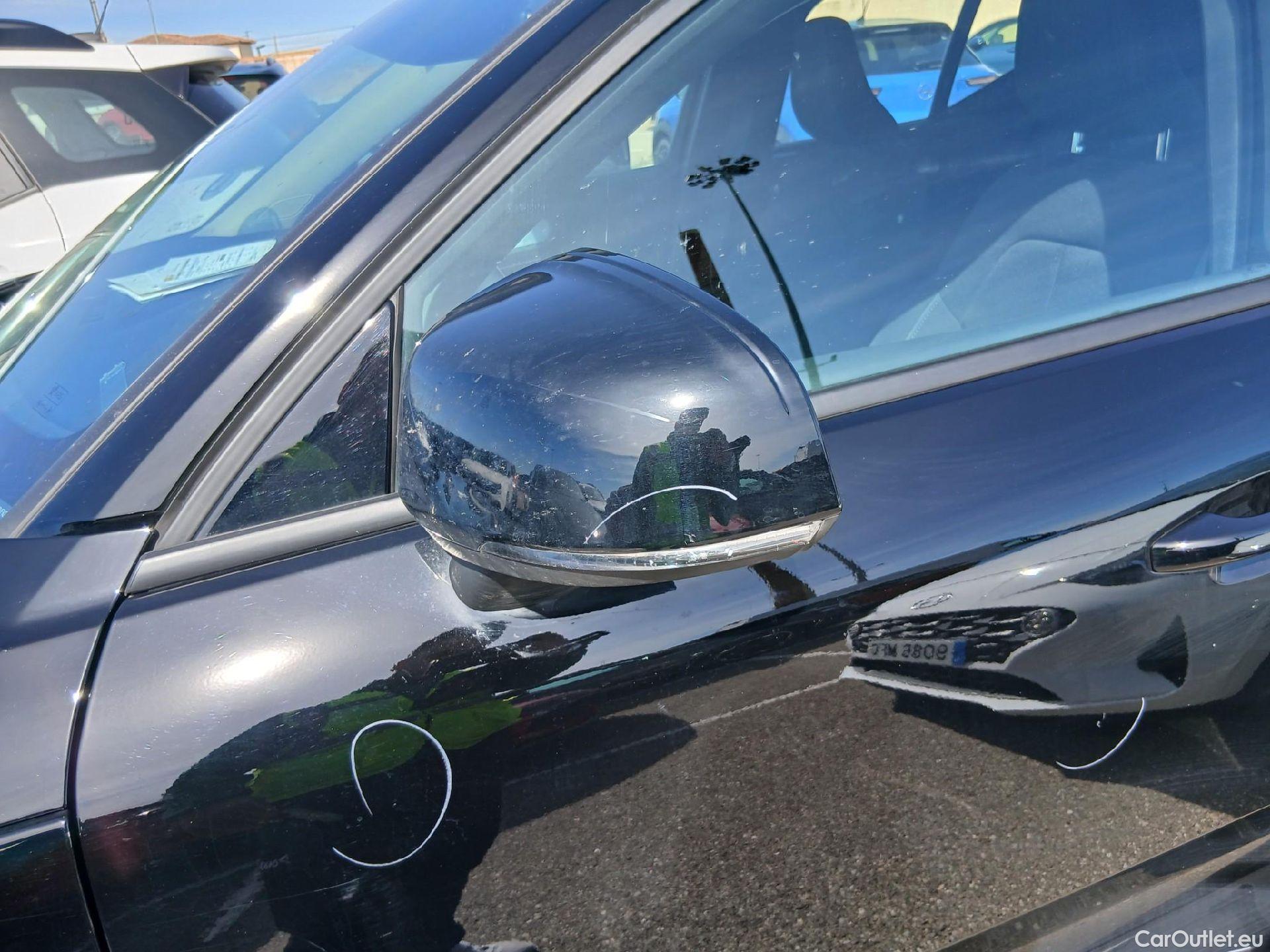  Volvo  XC 40 VOLVO XC40 / 2017 / 5P / todoterreno 2.0 B3 G Momentum Pro Auto #11