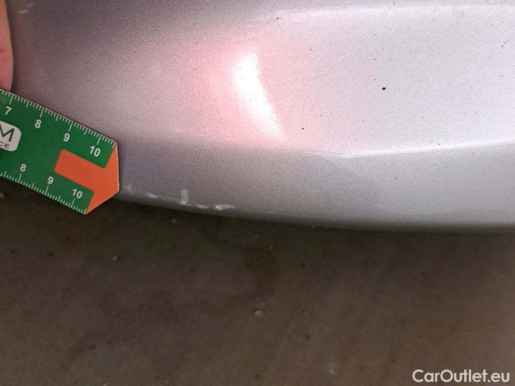  Toyota  Yaris TOYOTA  / 2020 / 5P / berlina con portón 1.5 120H Active Tech #17