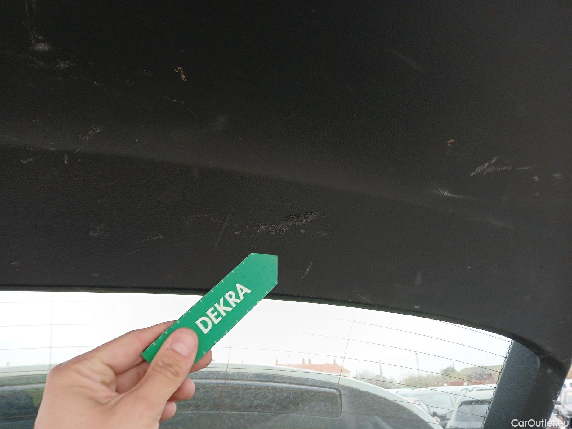  Skoda  Octavia SKODA  / 2020 / 5P / familiar Combi 2.0 TDI 110kW(150CV) DSG Ambition #43