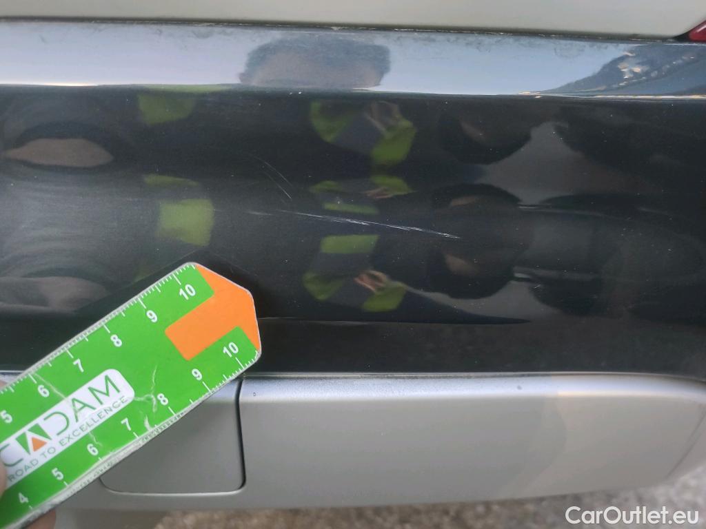  Audi  Q2 AUDI  / 2016 / 5P / todoterreno Design 30 TFSI 85kW (116CV) #14