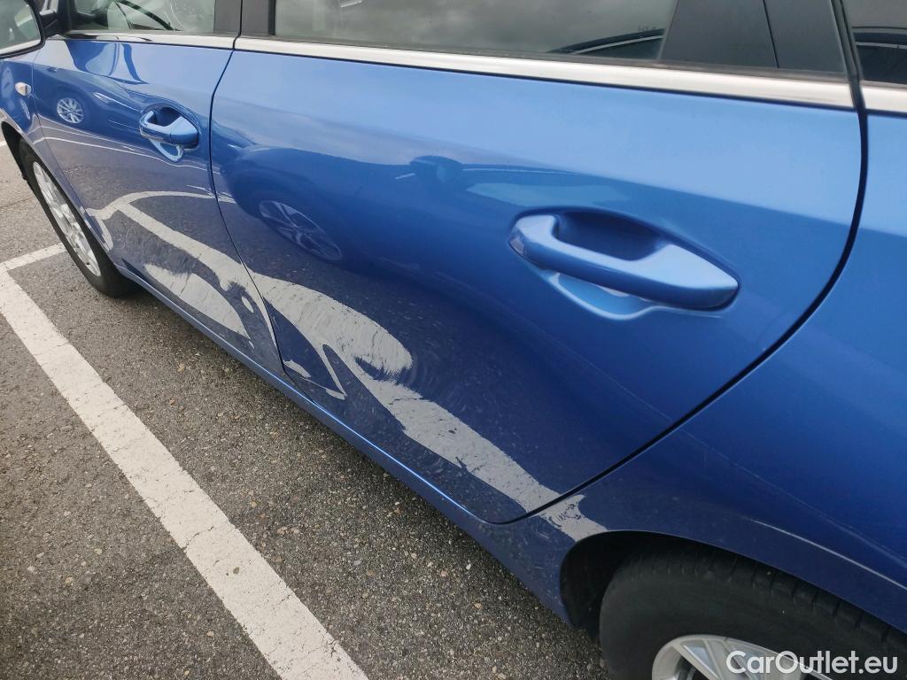  KIA  Cee'd KIA Ceed / 2021 / 5P / berlina con portón 1.0 T-GDi 88kW (120CV) Drive #7