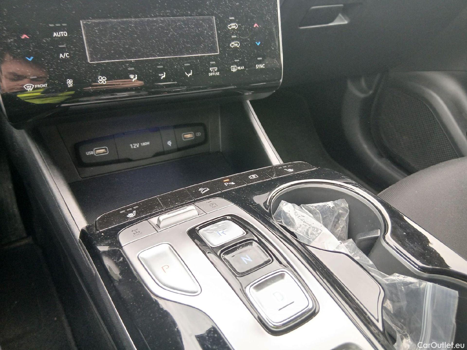  Hyundai  Tucson HYUNDAI  / 2020 / 5P / todoterreno 1.6 CRDI 100kW 48V Tecno DCT 4x4 2C #2