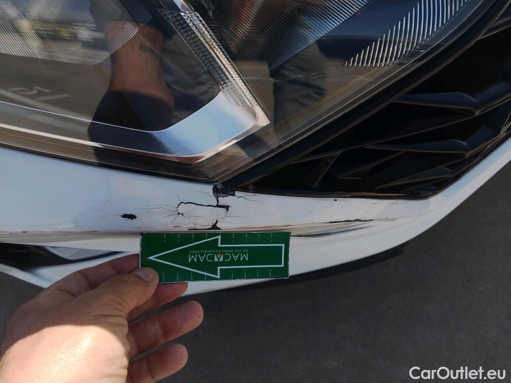  Hyundai  i20 HYUNDAI  / 2020 / 5P / berlina con portón 1.0 TGDI 74kW (100CV) 48V Essence #26