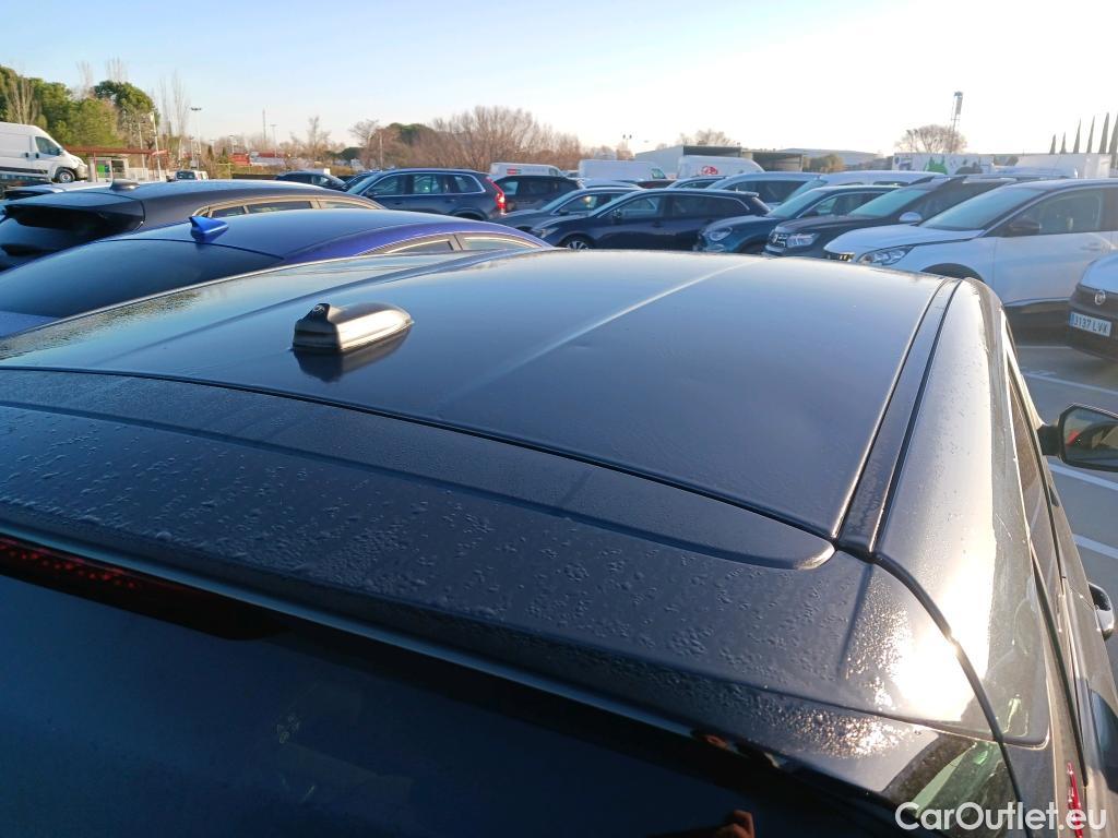  Hyundai  i10 HYUNDAI  / 2020 / 5P / berlina con portón 1.2 N LINE #1