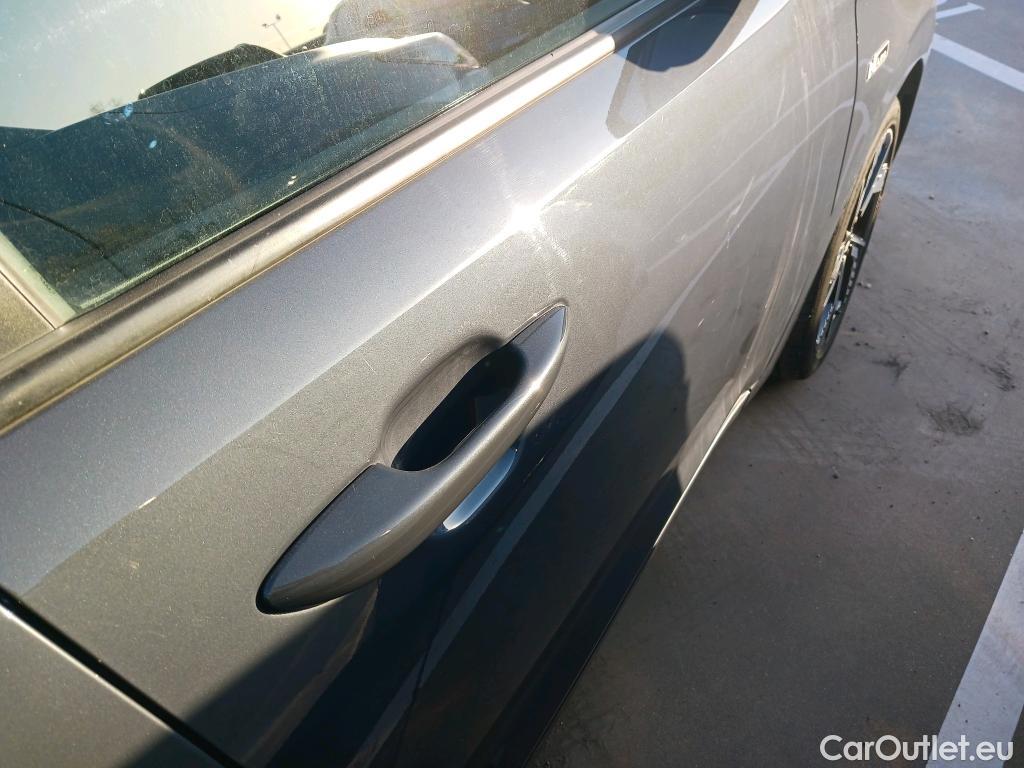  Hyundai  i10 HYUNDAI  / 2020 / 5P / berlina con portón 1.2 N LINE #35