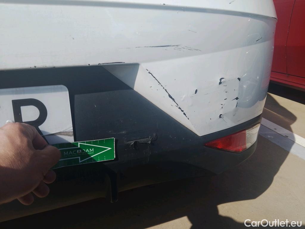  Hyundai  i20 HYUNDAI  / 2020 / 5P / berlina con portón 1.0 TGDI 74kW (100CV) 48V Essence #11