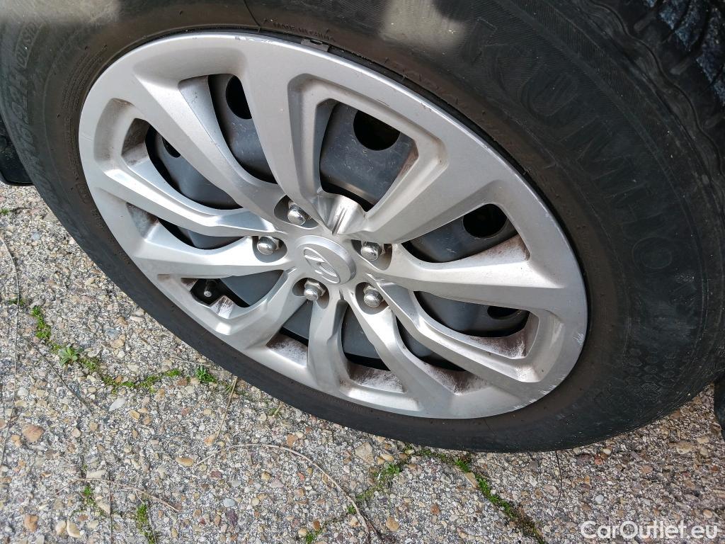  Hyundai  Konna HYUNDAI Kona / 2020 / 5P / todoterreno 1.0 TGDI Klass 4X2 #37