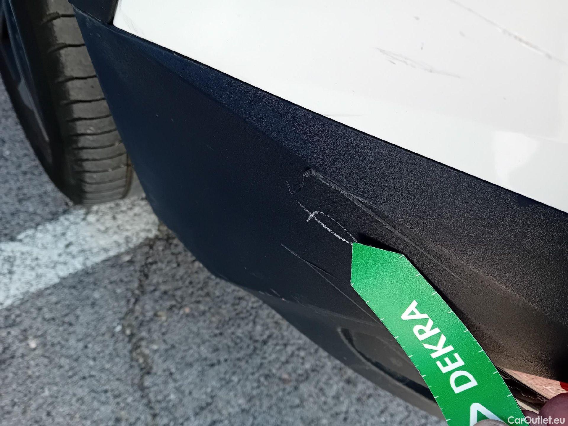  Hyundai  Tucson HYUNDAI  / 2020 / 5P / todoterreno 1.6 TGDI PHEV 195kW Maxx Auto 4X4 #22