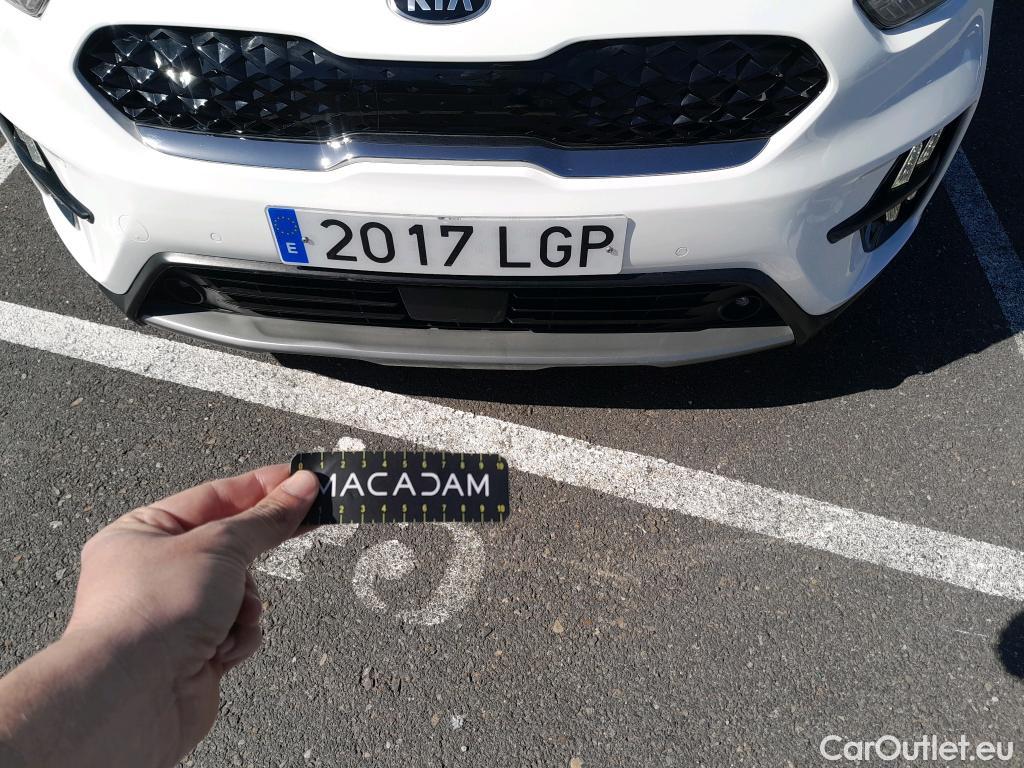  KIA  Niro KIA  PHEV / 2019 / 5P / crossover 1.6 GDi PHEV 104kW (141CV) Drive #1