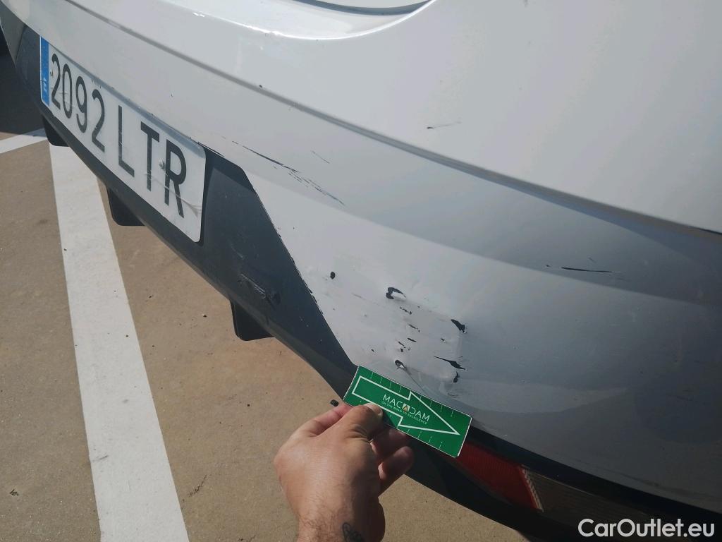  Hyundai  i20 HYUNDAI  / 2020 / 5P / berlina con portón 1.0 TGDI 74kW (100CV) 48V Essence #21