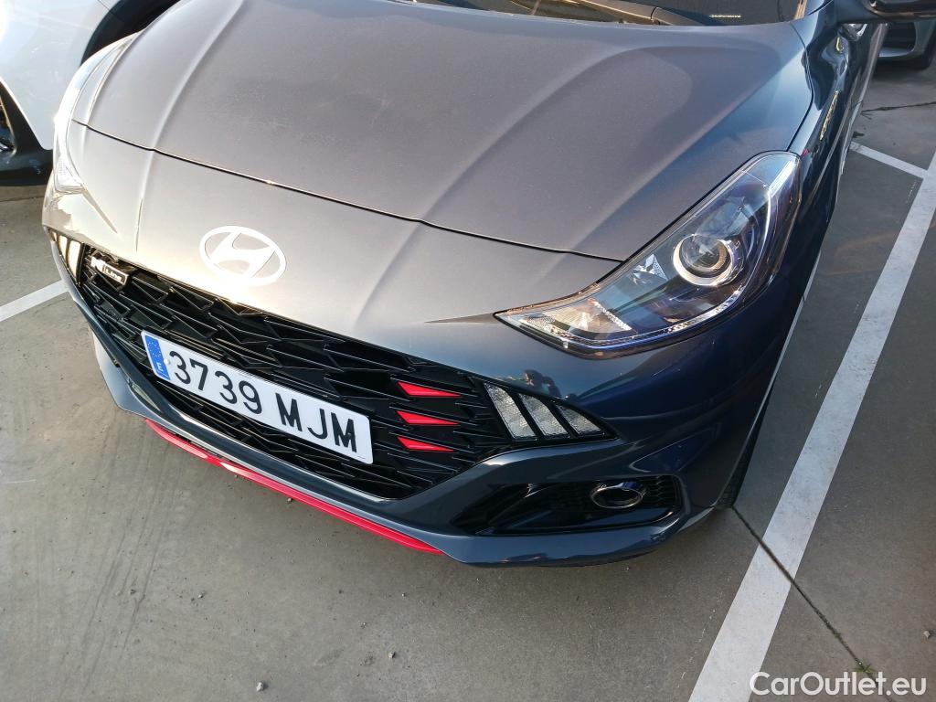  Hyundai  i10 HYUNDAI  / 2020 / 5P / berlina con portón 1.2 N LINE #19