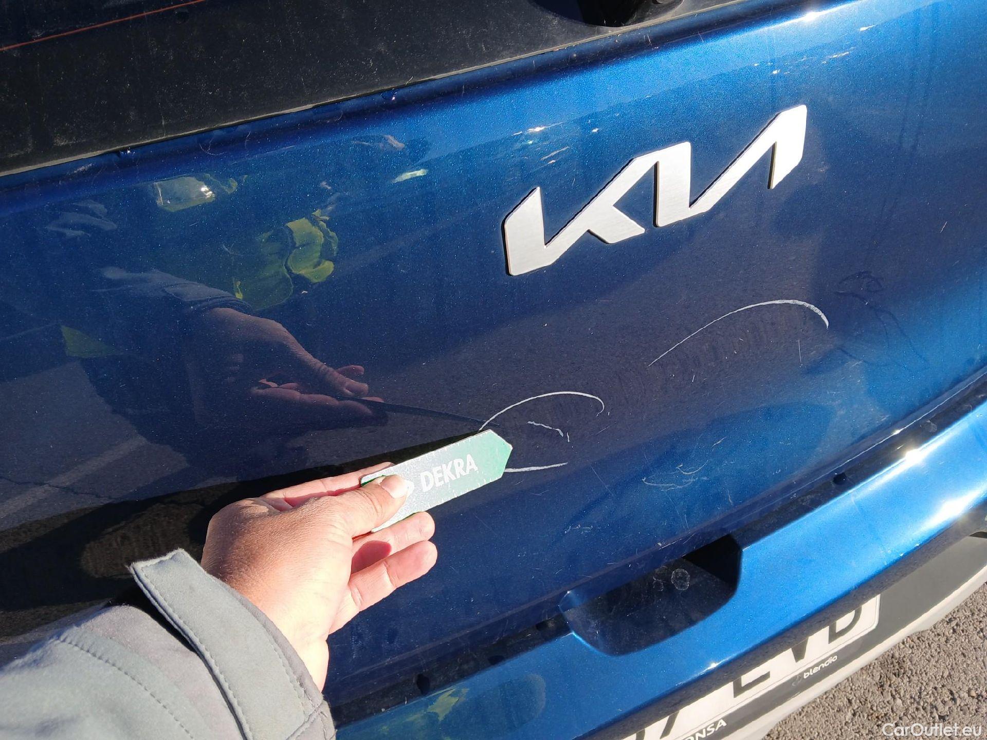  KIA  Niro KIA  / 2019 / 5P / crossover 1.6 GDi HEV 104kW (141CV) Drive #25