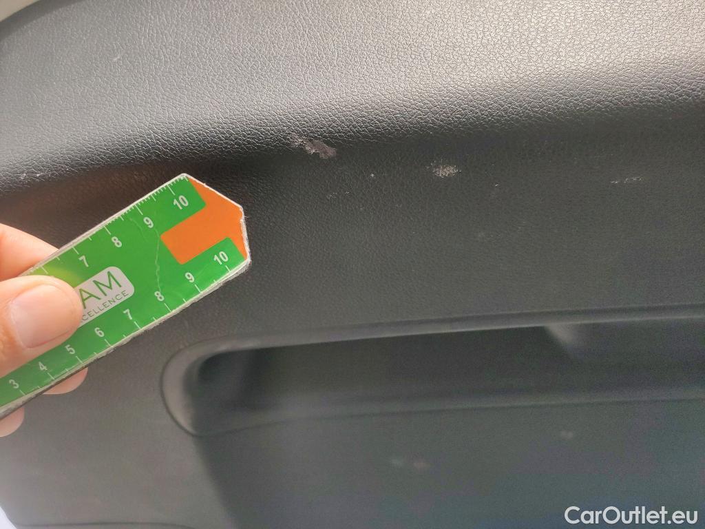  KIA  Sportage KIA  / 2018 / 5P / todoterreno 1.6 MHEV Business 85kW (115CV) 4x2 #8