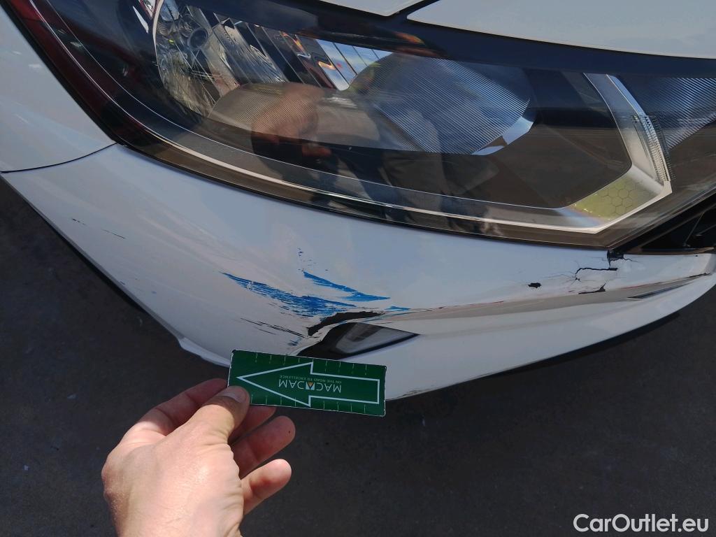  Hyundai  i20 HYUNDAI  / 2020 / 5P / berlina con portón 1.0 TGDI 74kW (100CV) 48V Essence #25