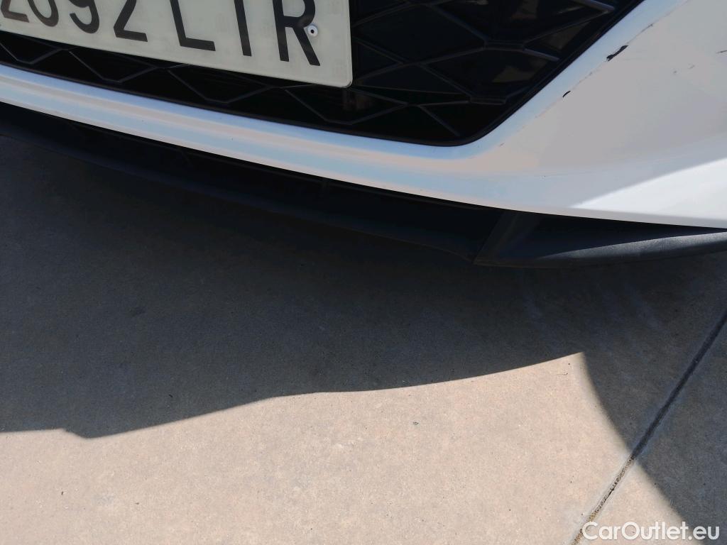  Hyundai  i20 HYUNDAI  / 2020 / 5P / berlina con portón 1.0 TGDI 74kW (100CV) 48V Essence #16