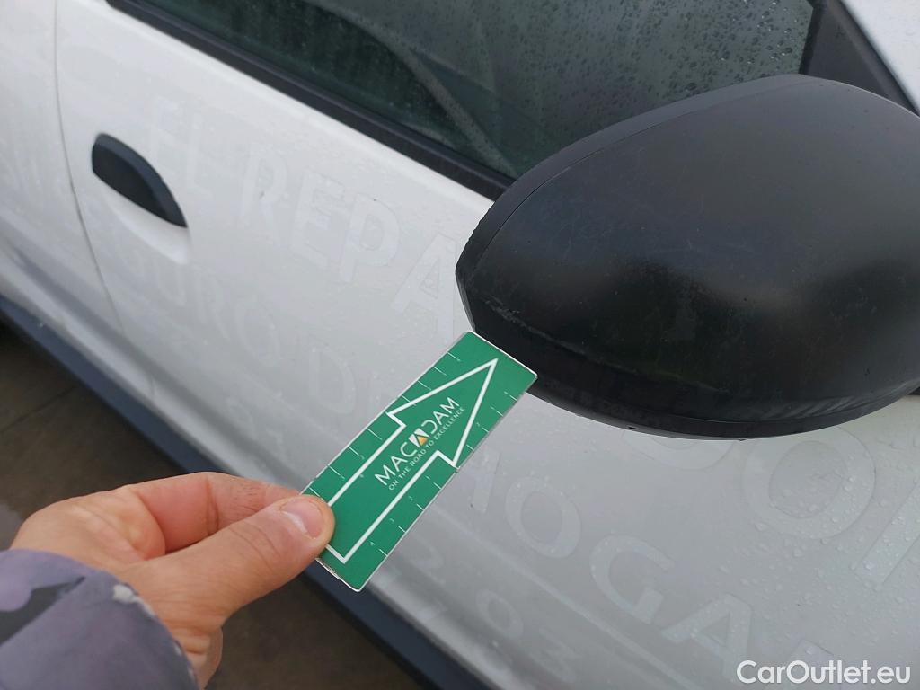  Dacia  Duster DACIA  / 2018 / 5P / todoterreno Essential TCE 74kW(100CV) ECO-G 4X2 #36