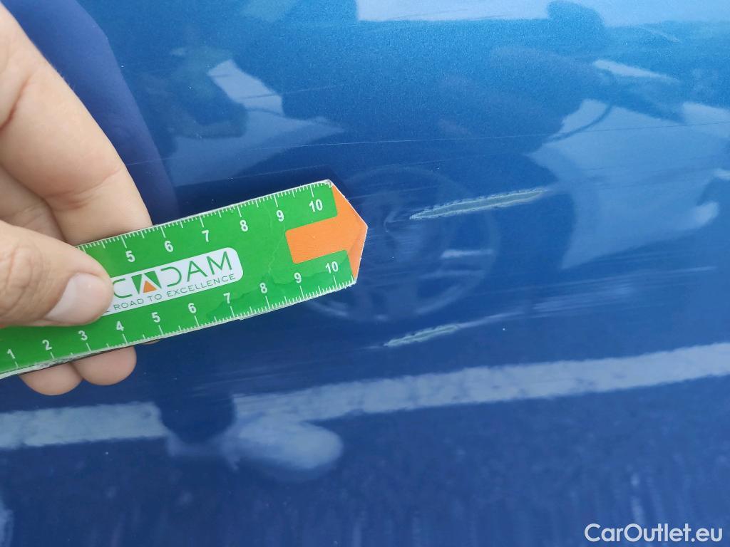  KIA  Cee'd KIA Ceed / 2021 / 5P / berlina con portón 1.0 T-GDi 88kW (120CV) Drive #9