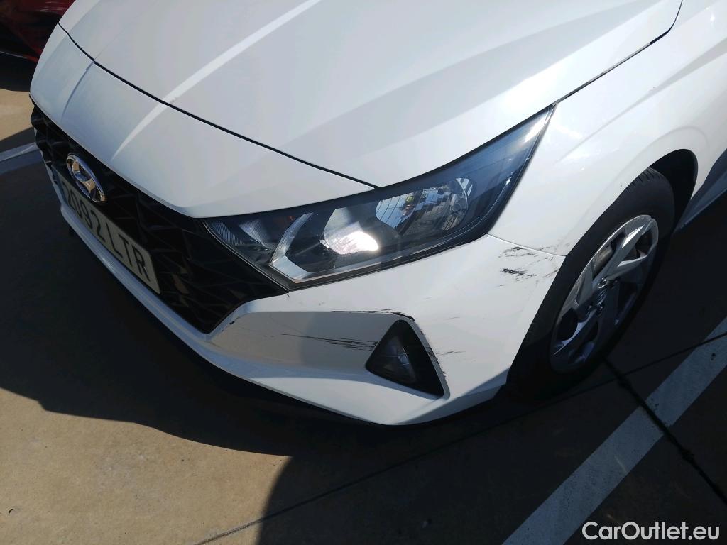  Hyundai  i20 HYUNDAI  / 2020 / 5P / berlina con portón 1.0 TGDI 74kW (100CV) 48V Essence #22
