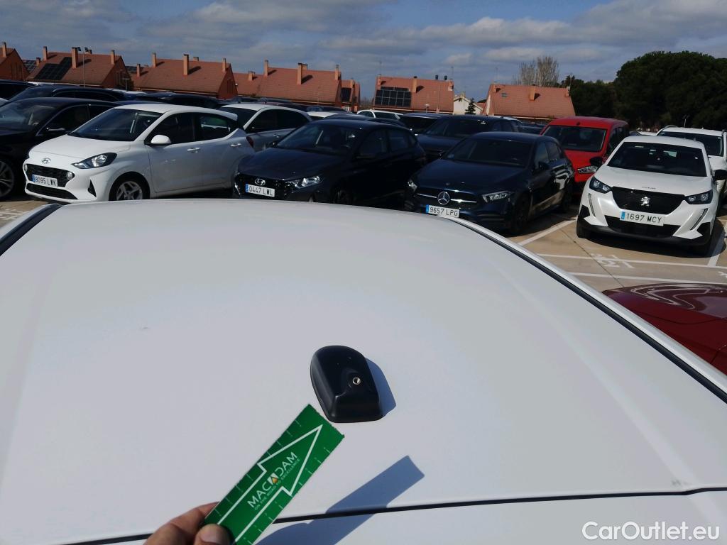  Hyundai  i20 HYUNDAI  / 2020 / 5P / berlina con portón 1.0 TGDI 74kW (100CV) 48V Essence #54