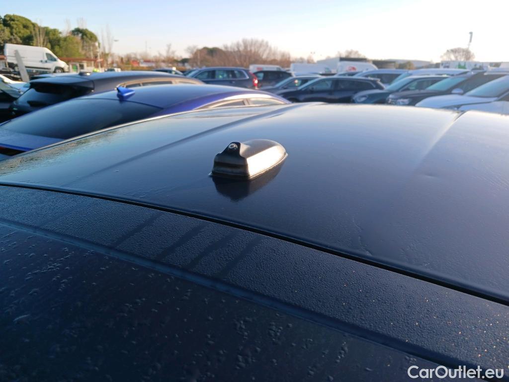  Hyundai  i10 HYUNDAI  / 2020 / 5P / berlina con portón 1.2 N LINE #39