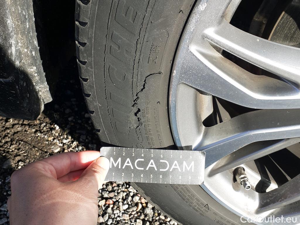  Bmw  X2 BMW  sDrive18i Impulse Steptronic Techo Solar #2