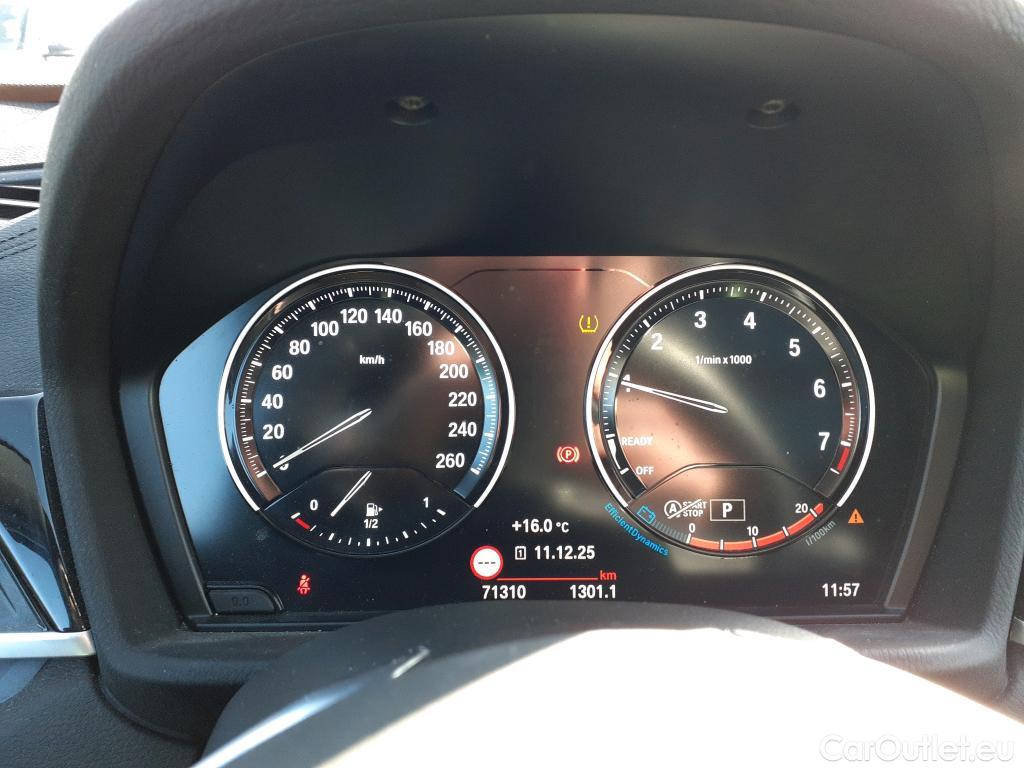  Bmw  X2 BMW  sDrive18i Impulse Steptronic Techo Solar #25