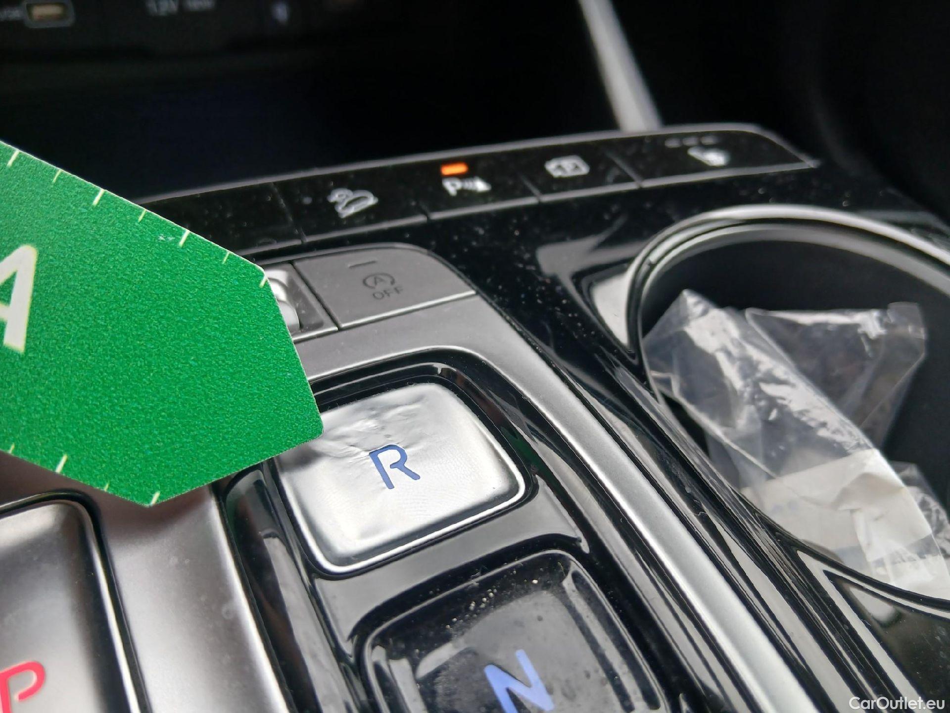  Hyundai  Tucson HYUNDAI  / 2020 / 5P / todoterreno 1.6 CRDI 100kW 48V Tecno DCT 4x4 2C #1